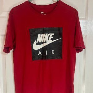 Nike T-Shirt